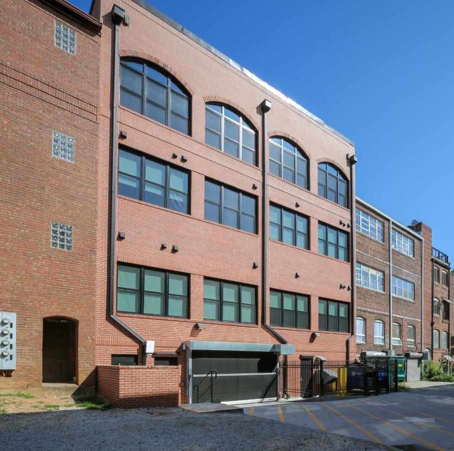 Loft Style Spacious Lux 102, Sleeps 6 Apartment