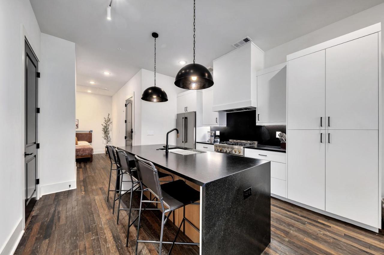 Loft Style Spacious Lux 102, Sleeps 6 Atlanta